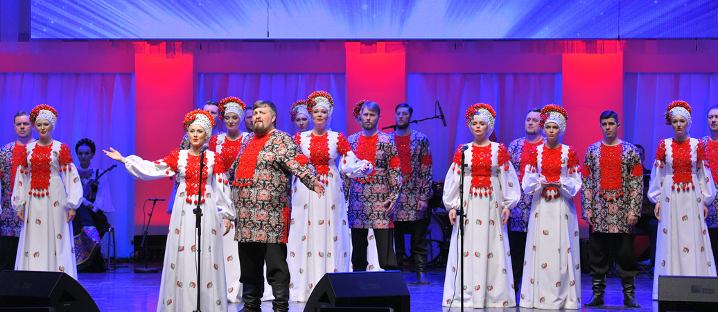 Сибирский хор отправился в юбилейный гастрольный тур в Москву
